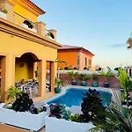Villa Chayofa Villa